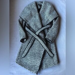 DKNY ~ Wrap Coat ~ Women’s Size Small